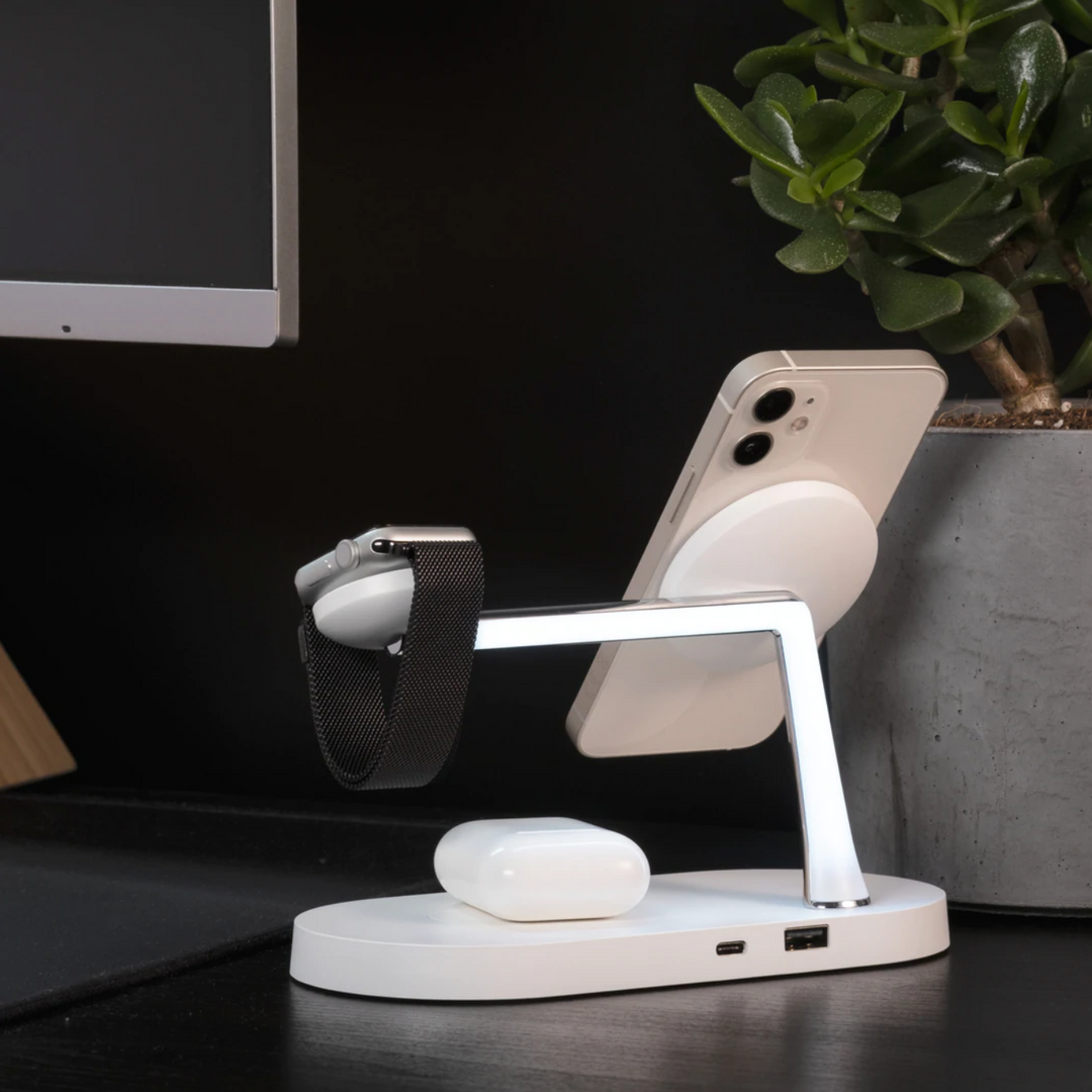 3-in-1 WIRELESS CHARGING STATION